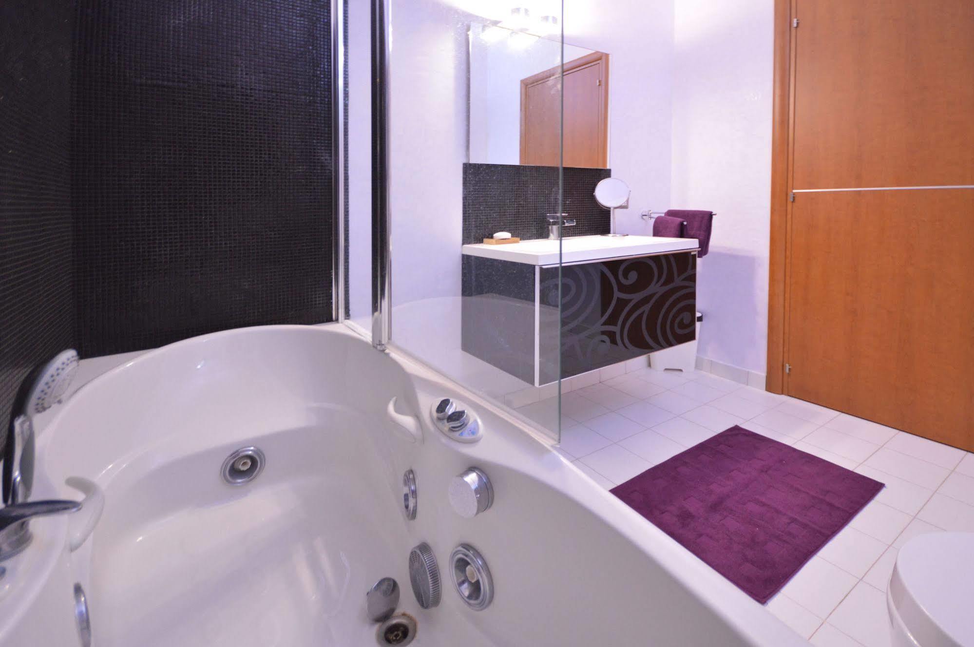 Mar Dei Poeti - Luxury Suites Torre Archirafi Exterior photo