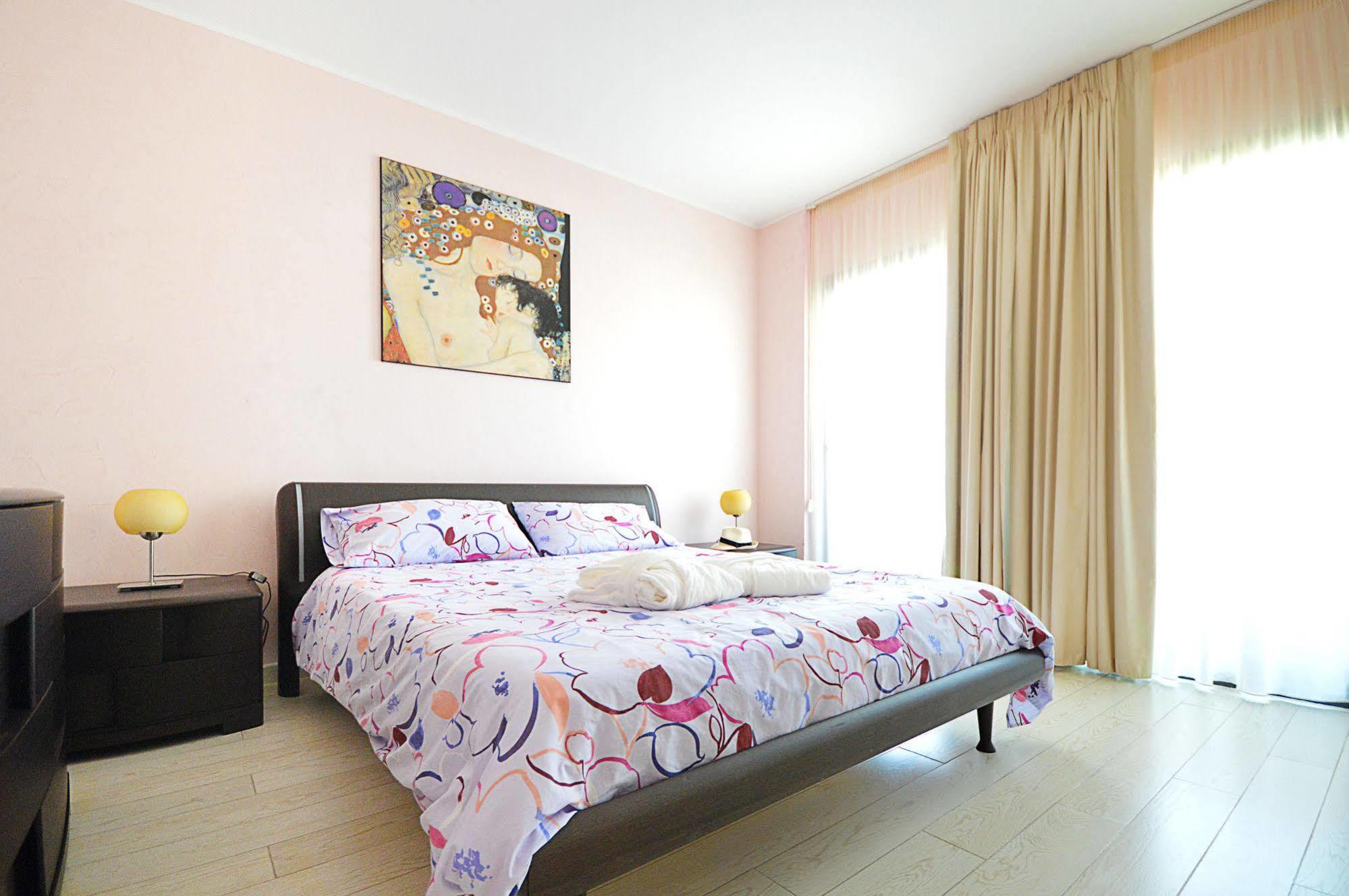 Mar Dei Poeti - Luxury Suites Torre Archirafi Exterior photo